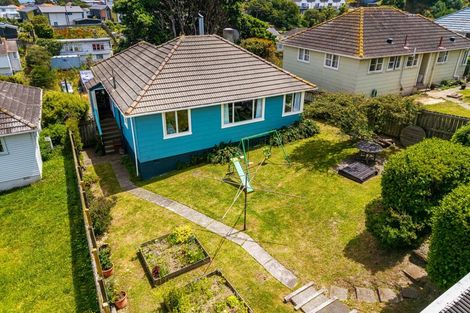 Photo of property in 50 Dimock Street, Titahi Bay, Porirua, 5022