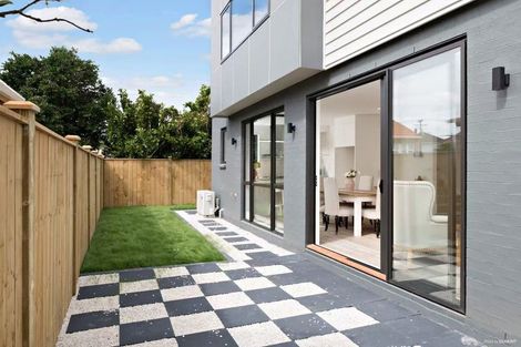 Photo of property in 23b Stoddard Road, Wesley, Auckland, 1041