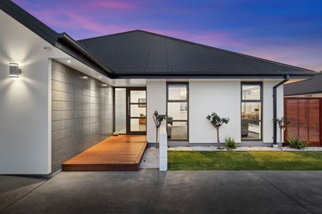 Photo of property in 23 Sutherland Drive, Kaiapoi, 7630