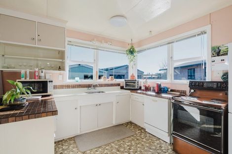 Photo of property in 5 Bremridge Place, Melville, Hamilton, 3206