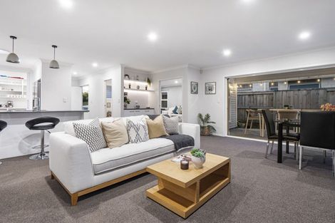 Photo of property in 19 Puhirake Crescent, Pyes Pa, Tauranga, 3112