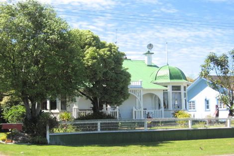 Photo of property in 227 Harris Street, Inner Kaiti, Gisborne, 4010