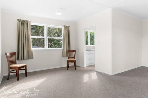 Photo of property in 15 Doctors Hill Road, Maungaturoto, 0520