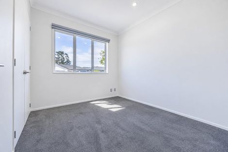 Photo of property in 3 Konoba Avenue, Kumeu, 0810