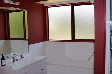 Photo of property in 1 Seacrest Boulevard, Langs Beach, Waipu, 0582