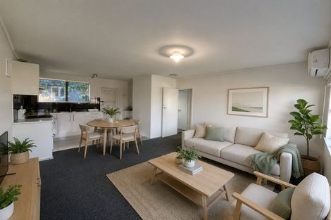 Photo of property in 2 Ruby Street, Manurewa, Auckland, 2102