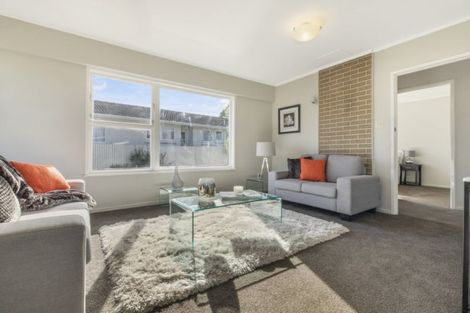 Photo of property in 76 Thompson Terrace, Manurewa, Auckland, 2102