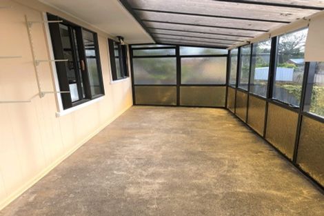 Photo of property in 213 Sturges Road, Henderson, Auckland, 0612