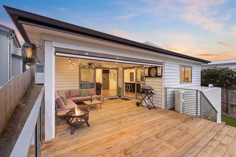 Photo of property in 7 Ringi Lane, Orewa, 0931
