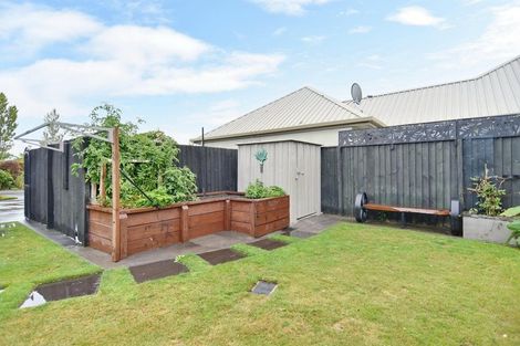Photo of property in 11 Baltic Place, Northwood, Christchurch, 8051