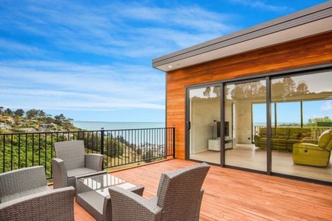 Photo of property in 6 Whiterock Lane, Richmond Hill, Christchurch, 8081