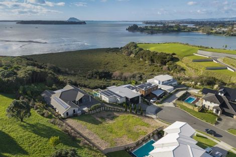 Photo of property in 47 Lakeside Terrace, Omokoroa, 3114