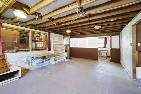 Photo of property in 86 Fulford Street, New Plymouth, 4310