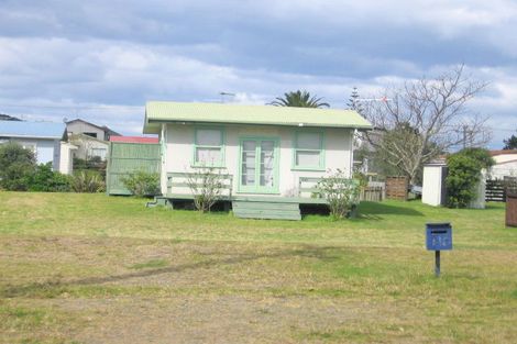 Photo of property in 110 Barbara Avenue, Whangamata, 3620