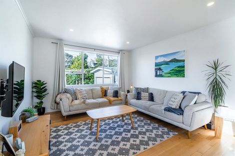Photo of property in 1/8 Lancaster Road, Beach Haven, Auckland, 0626