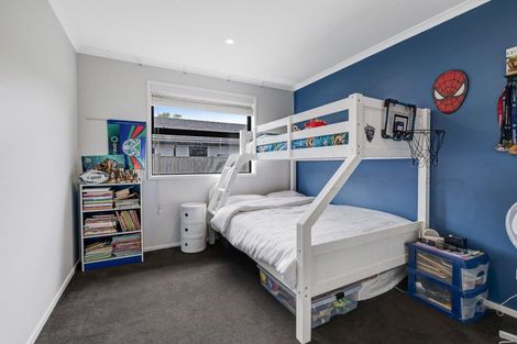 Photo of property in 6 Urumaraki Avenue, Helensville, 0800