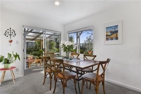 Photo of property in 1/1 Owens Road, Devonport, Auckland, 0624