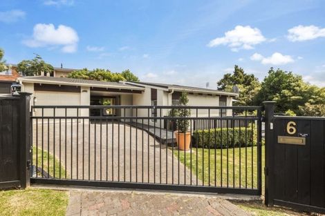 Photo of property in 6 Ponui Place, Mairangi Bay, Auckland, 0630