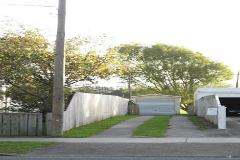 Photo of property in 157a Waddington Drive, Naenae, Lower Hutt, 5011