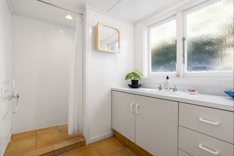 Photo of property in 112 Tangaroa Road, Whangamata, 3620