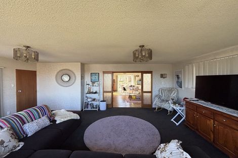 Photo of property in 4 Karaka Place, Tokoroa, 3420