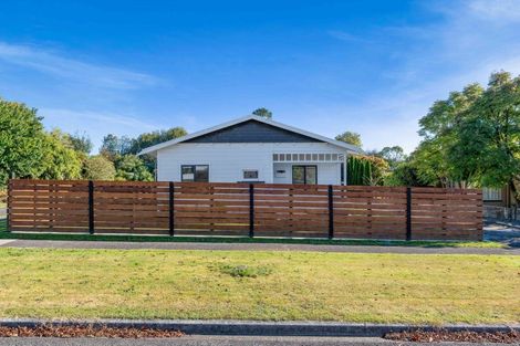 Photo of property in 22 Olivia Street, Stratford, 4332