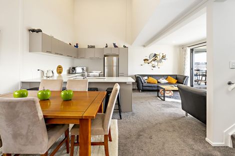 Photo of property in 2/9 Freeman Way, Manukau, Auckland, 2104