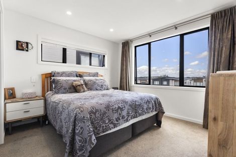 Photo of property in 7 Dorricott Avenue, Hobsonville, Auckland, 0616