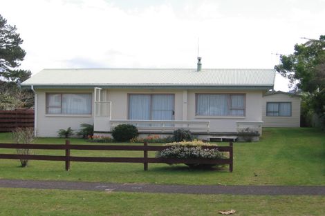 Photo of property in 122 Vista Paku, Pauanui, Hikuai, 3579