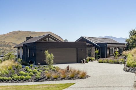 Photo of property in 15 Mckellar Drive, Jacks Point, Queenstown, 9371