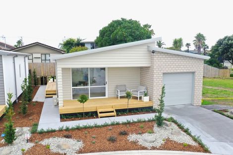 Photo of property in 73 Riley Crescent, Papamoa Beach, 3118