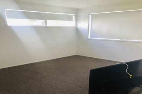 Photo of property in 11 Velma Road, Hillcrest, Auckland, 0627
