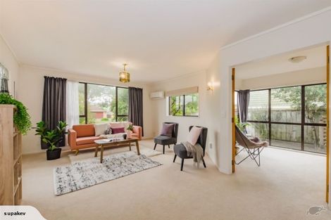 Photo of property in 4 Manly Garden, Paraparaumu Beach, Paraparaumu, 5032