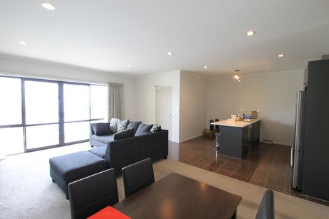 Photo of property in 22c/132 Stancombe Road, Flat Bush, Auckland, 2016