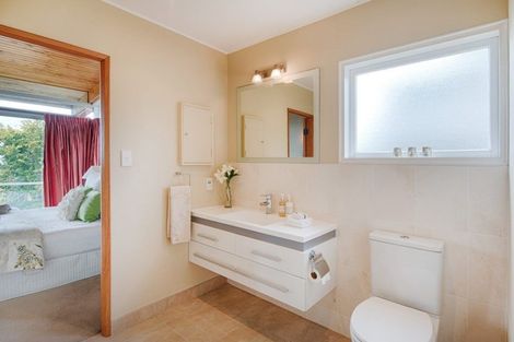 Photo of property in 50 Castor Bay Road, Castor Bay, Auckland, 0620