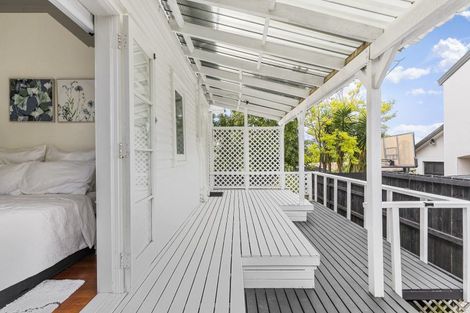 Photo of property in 1/7 Evan Street, Belmont, Auckland, 0622