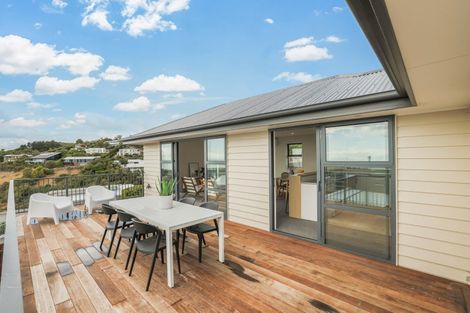 Photo of property in 223b Mount Pleasant Road, Mount Pleasant, Christchurch, 8081