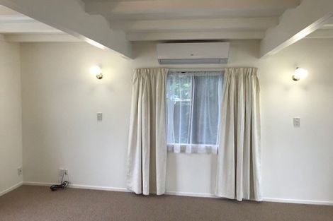 Photo of property in 3/157 Chivalry Road, Glenfield, Auckland, 0629