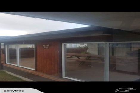 Photo of property in 127 Upper Fitzherbert Road, Wainuiomata, 5373