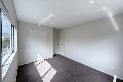 Photo of property in 9 Amber Glen, Albany, Auckland, 0632