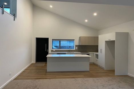 Photo of property in 16 Martin Street, Palmerston North, 4414