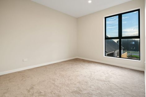 Photo of property in 16 Coopworth Street, Karaka, 2580