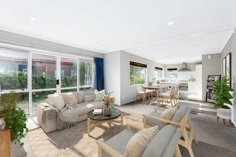 Photo of property in 6 Routeburn Avenue, Aotea, Porirua, 5024