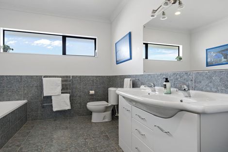 Photo of property in 6 Sterling Way, Stoke, Nelson, 7011