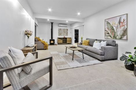 Photo of property in 75 Sartors Avenue, Browns Bay, Auckland, 0630