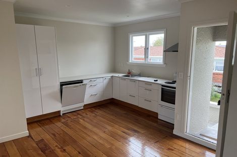 Photo of property in 1/30a Old Lake Road, Narrow Neck, Auckland, 0624