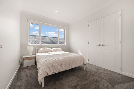 Photo of property in 35 Pacific Heights Road, Orewa, 0931