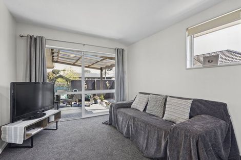 Photo of property in 44 Holland Drive, Kaiapoi, 7630