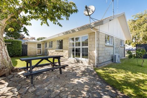 Photo of property in 54a Williams Street, Cambridge, 3434