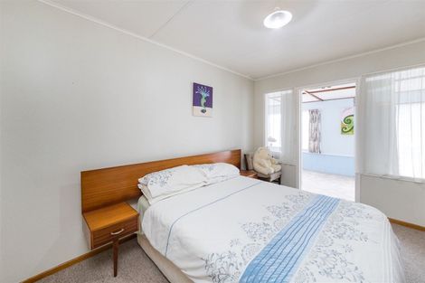 Photo of property in 37 Queen Street, Feilding, 4702